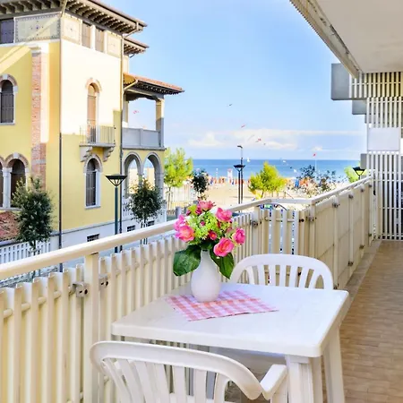 Sea View Flat In Lignano * Lignano Sabbiadoro