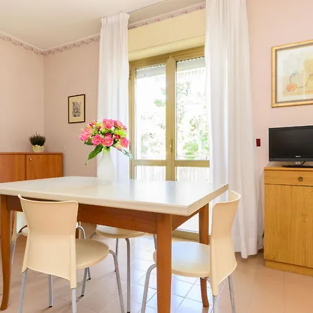Sea View Flat In Lignano Apartment