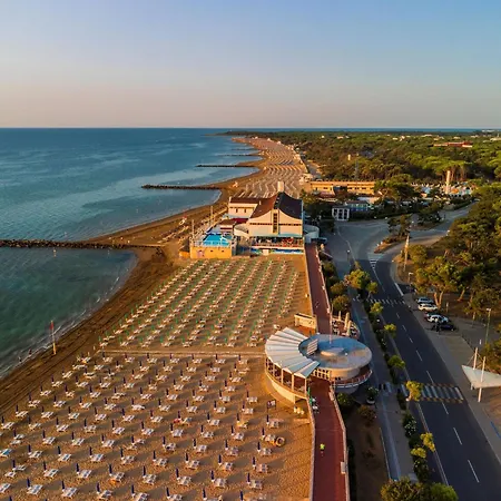 Sea View Flat In Lignano *